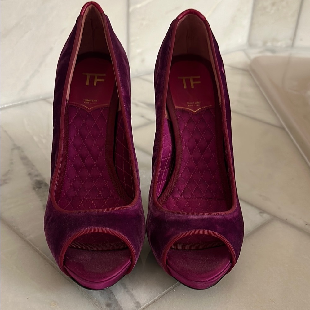 Tom Ford Purple Peep-Toe Heels - Picture 1 of 8